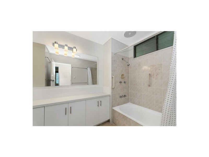 13 Nobel Street, Wulguru QLD 4811