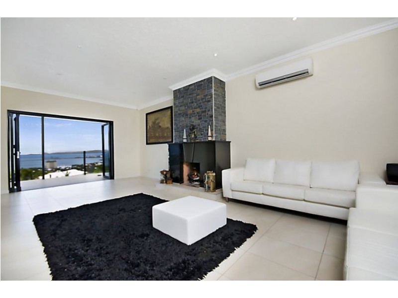 21-23 Balmoral Drive, Castle Hill QLD 4810