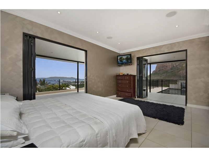 21-23 Balmoral Drive, Castle Hill QLD 4810