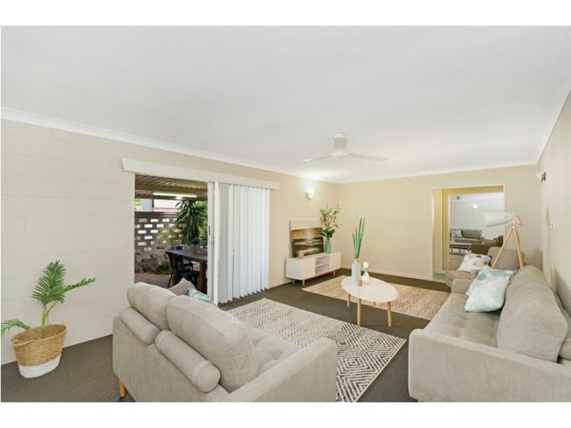 17 Shelton Street, Kirwan QLD 4817