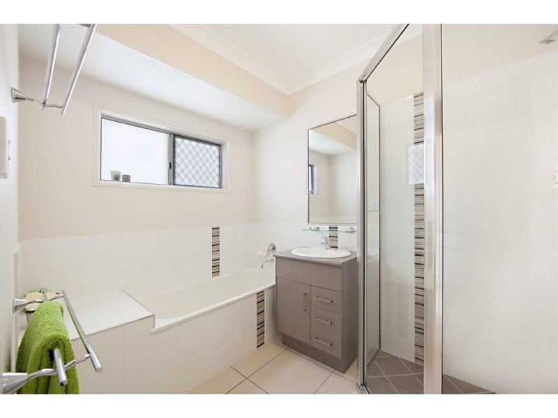 39 Batiki Circuit, Burdell QLD 4818