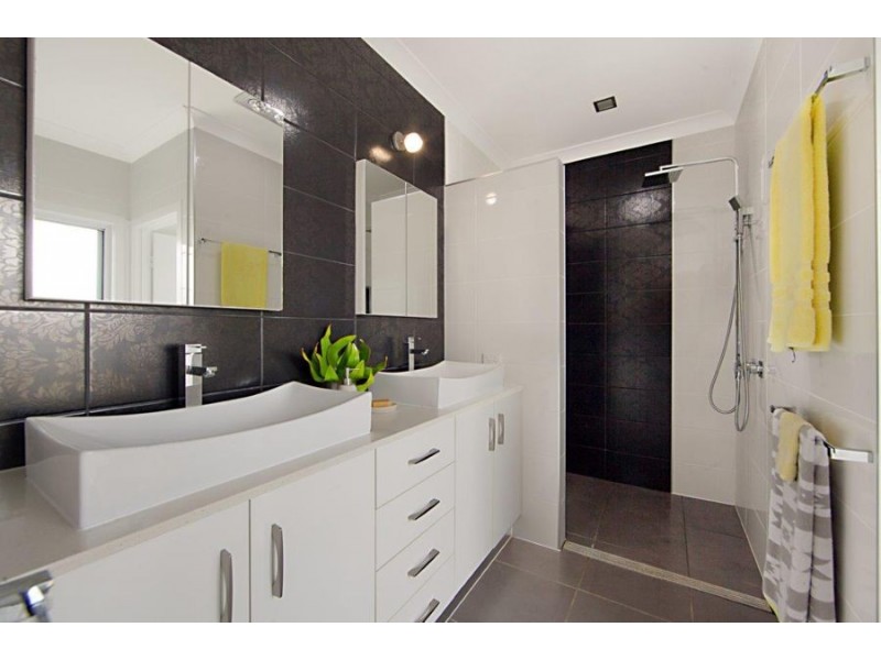 24 Westbrook Drive, Idalia QLD 4811