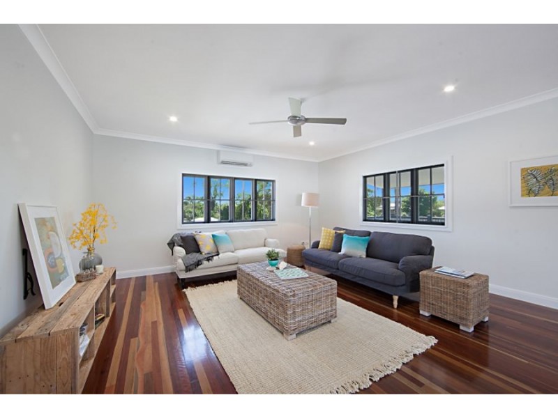 13 Stanton Street, Belgian Gardens QLD 4810