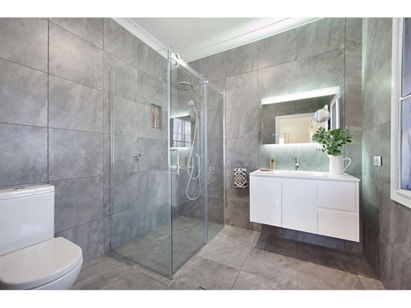 13 Stanton Street, Belgian Gardens QLD 4810