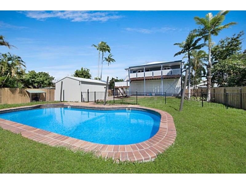 13 Stanton Street, Belgian Gardens QLD 4810