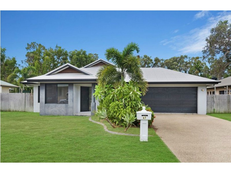 47 Greentree Circuit, Bushland Beach QLD 4818
