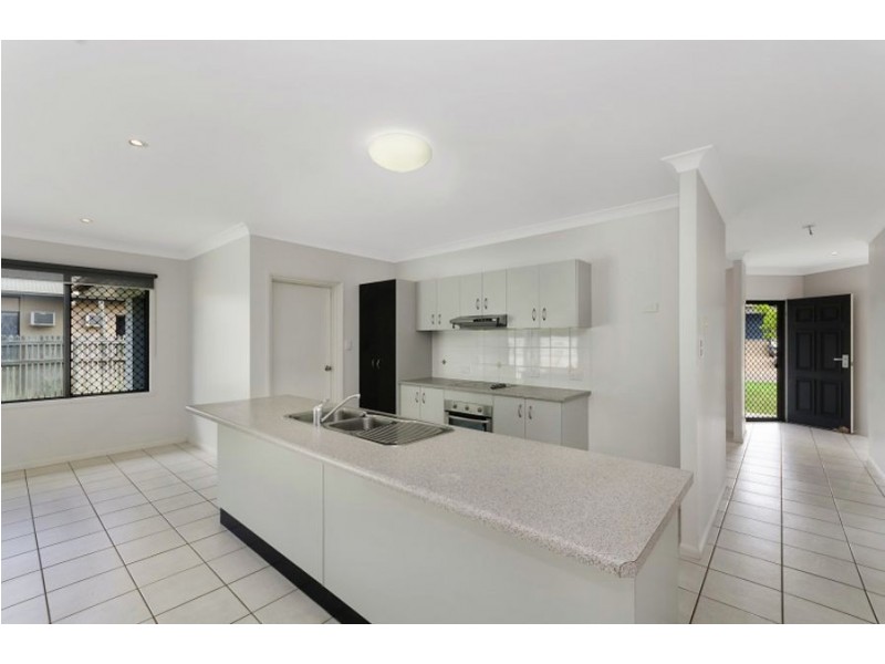 47 Greentree Circuit, Bushland Beach QLD 4818