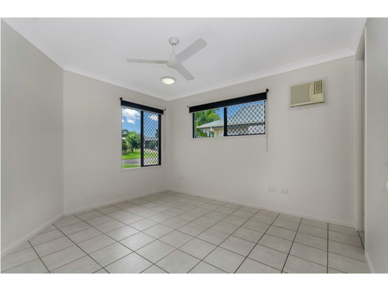 47 Greentree Circuit, Bushland Beach QLD 4818