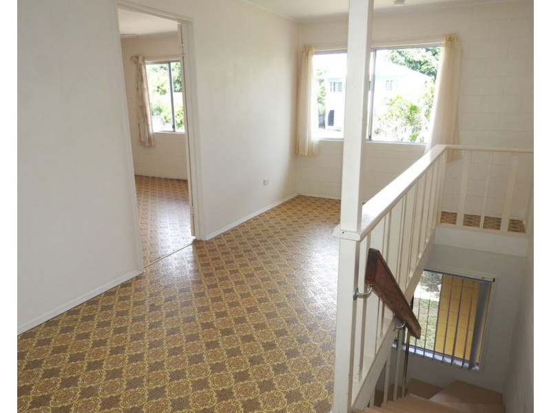 1/31 Roberts Street, Hermit Park QLD 4812