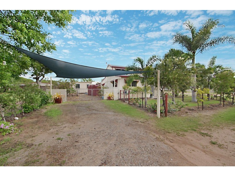 36 Lyons Crescent, Nome QLD 4816