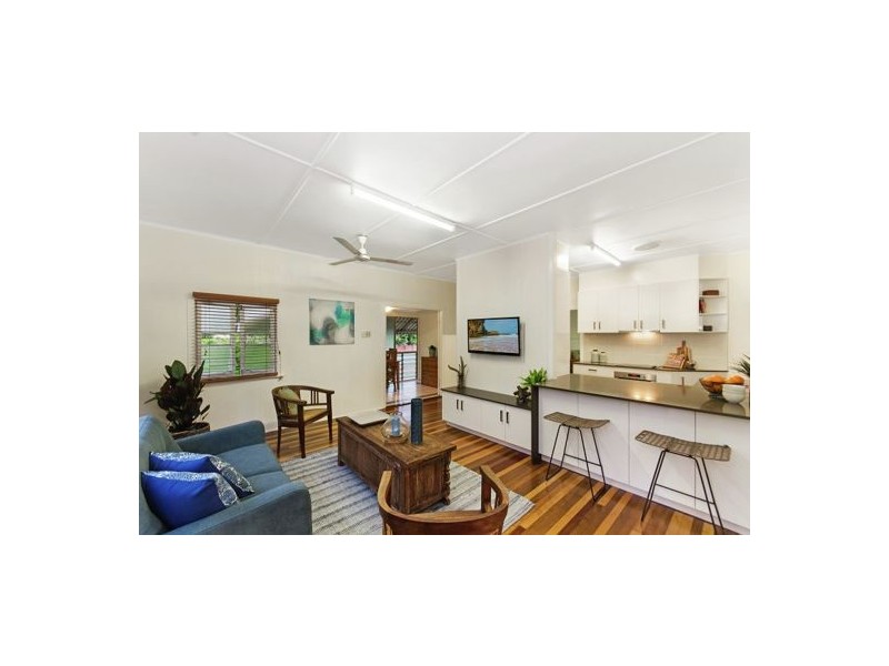 14 Gulliver Street, Mundingburra QLD 4812