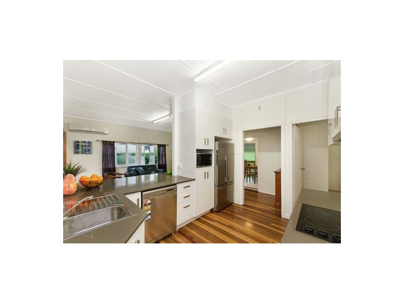 14 Gulliver Street, Mundingburra QLD 4812