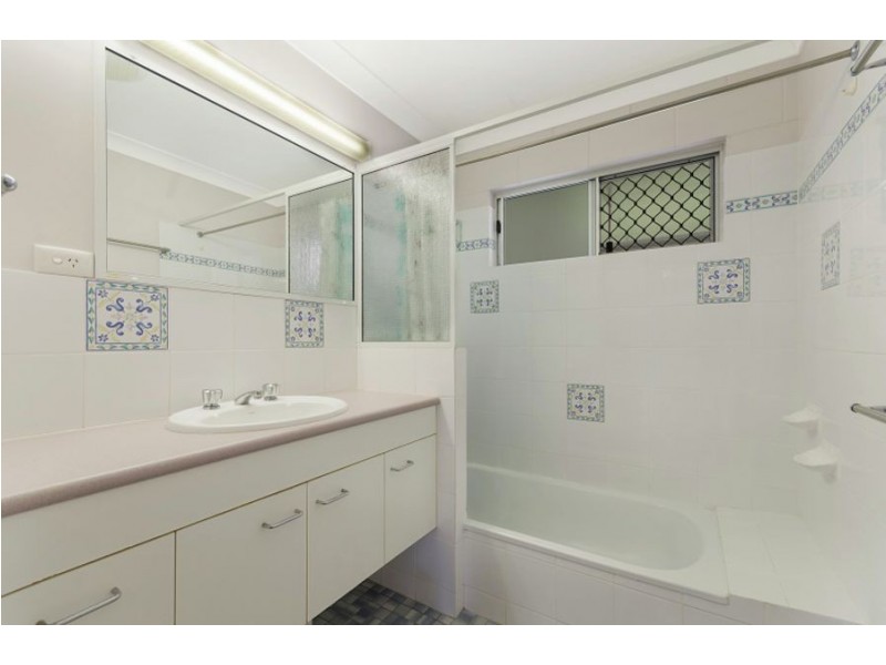 7 Silky Oak Street, Kirwan QLD 4817