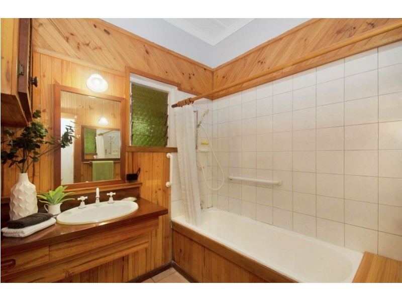 26 Willmett Street, Townsville City QLD 4810