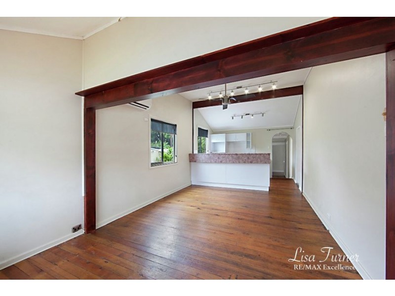 9 Richmond Street, Hermit Park QLD 4812