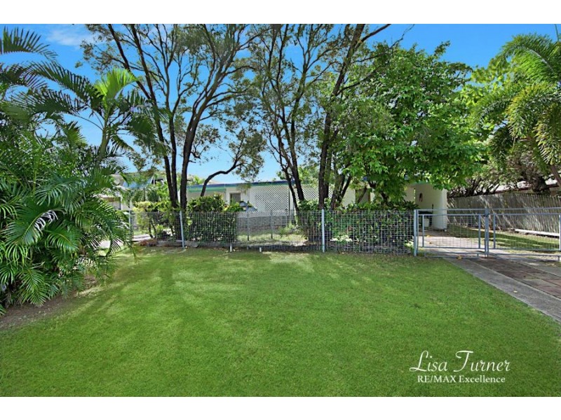 12 Adams Street, Heatley QLD 4814