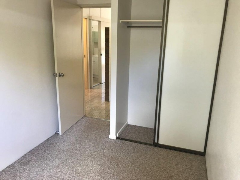 2/3 Roberts Street, Hermit Park QLD 4812