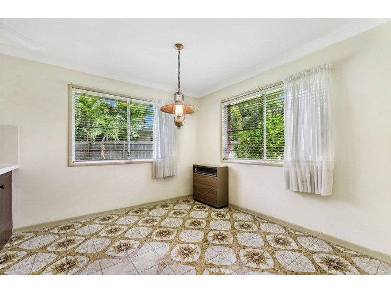 6 Winbirra Court, Kirwan QLD 4817