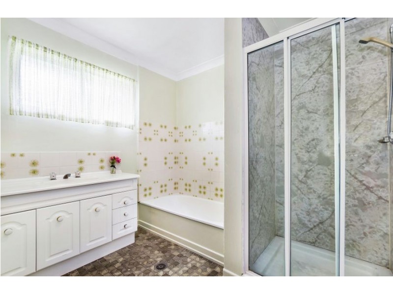 6 Winbirra Court, Kirwan QLD 4817