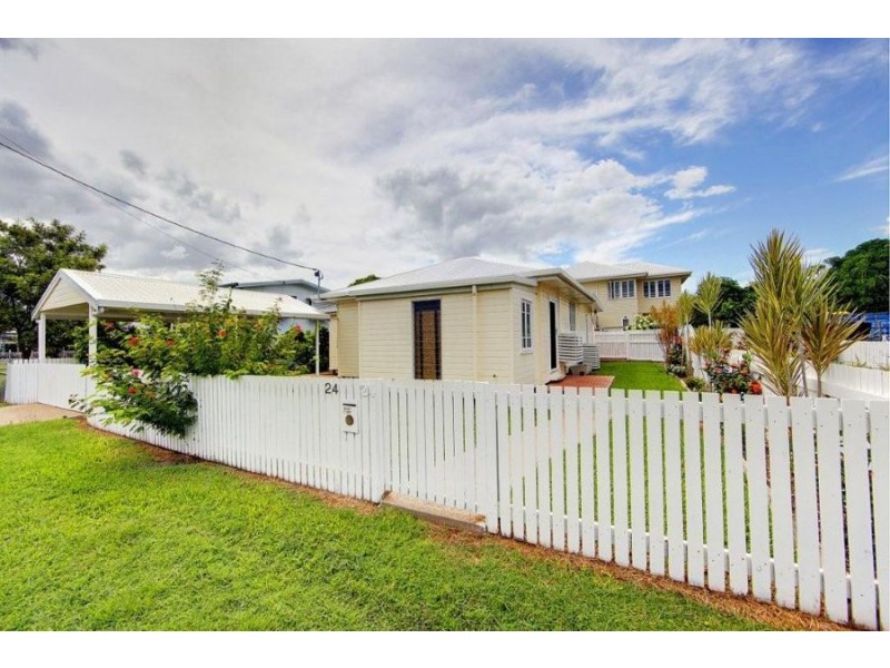 24 Goodwin Street, Currajong QLD 4812