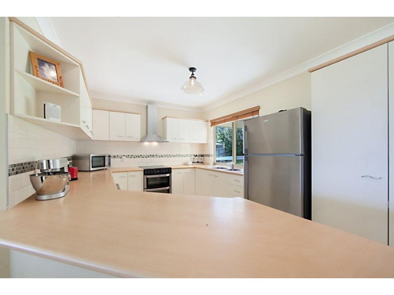 8 St Pauls Court, Mount Louisa QLD 4814