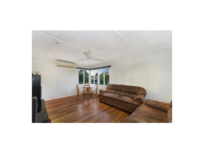 15 Arila Street, Cranbrook QLD 4814