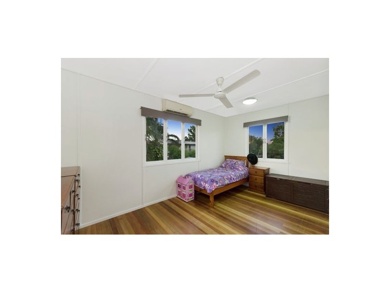 15 Arila Street, Cranbrook QLD 4814