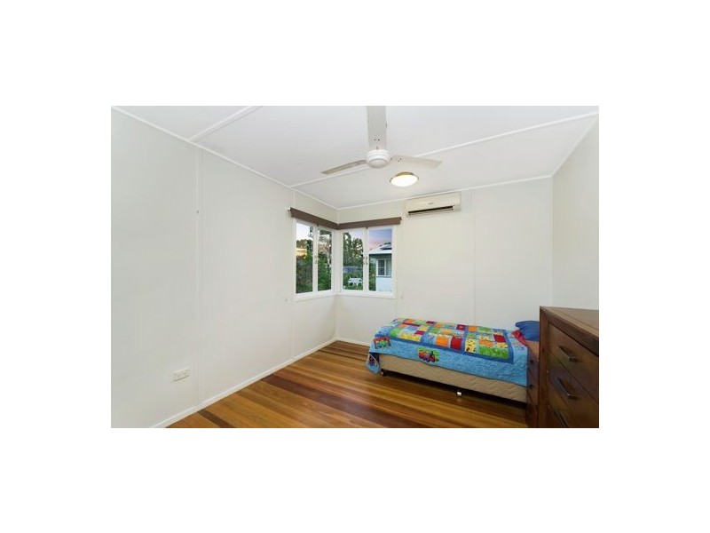 15 Arila Street, Cranbrook QLD 4814