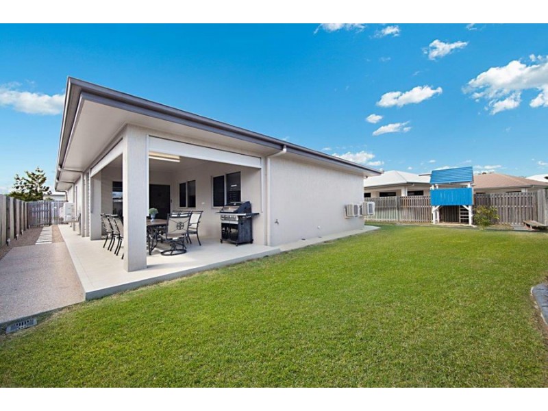 39 Batiki Circuit, Burdell QLD 4818