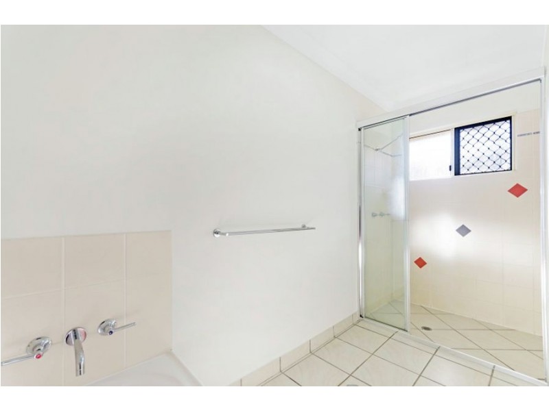 45 Pacific Avenue, Bushland Beach QLD 4818