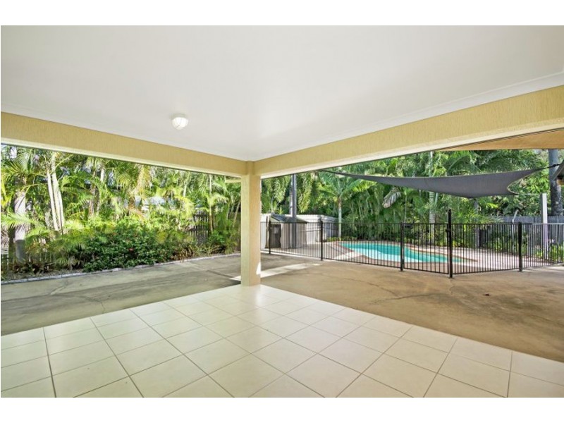 45 Pacific Avenue, Bushland Beach QLD 4818