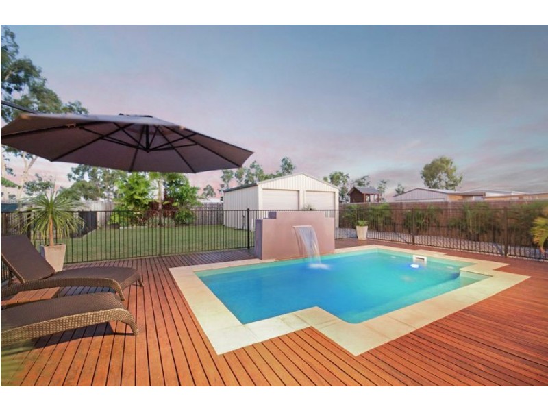 5 Barratonia Way, Mount Low QLD 4818