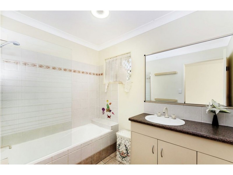 66 Gollogly Lane, Rasmussen QLD 4815