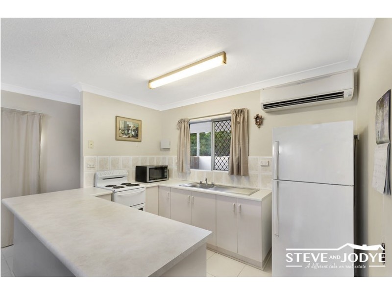 1/94 First Avenue, Railway Estate QLD 4810