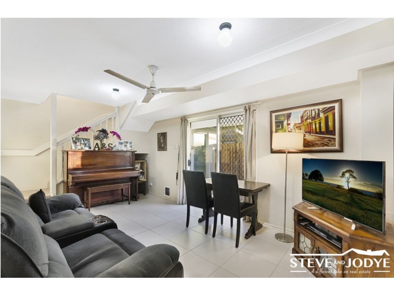 1/94 First Avenue, Railway Estate QLD 4810