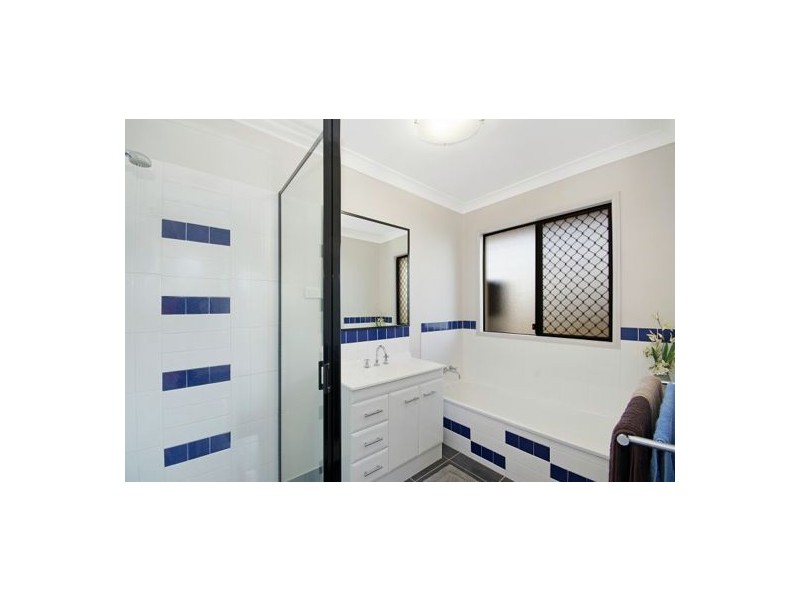 53 Blackview Avenue, Black River QLD 4818