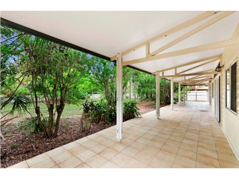 15 Balsam Street, Bushland Beach QLD 4818