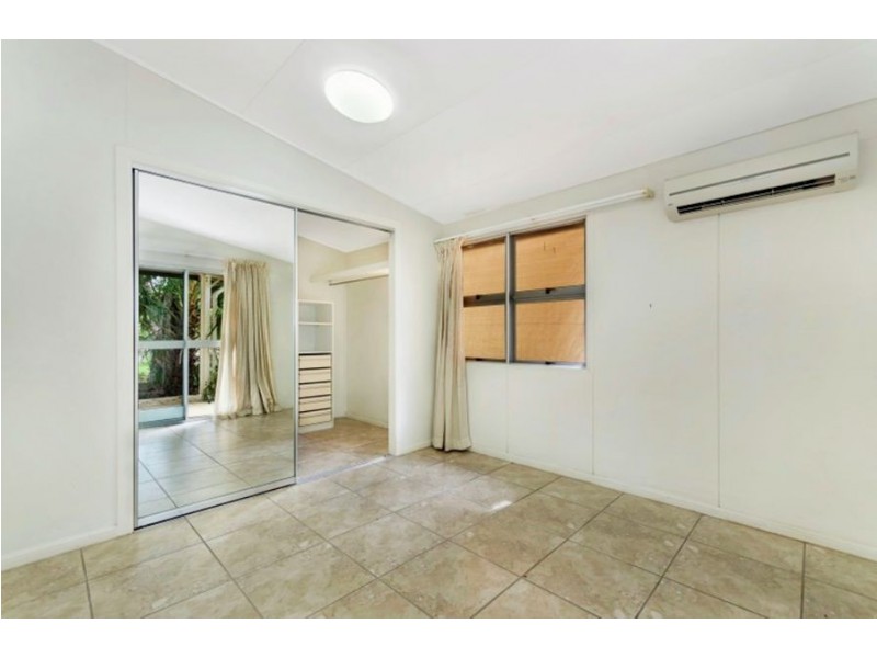 15 Balsam Street, Bushland Beach QLD 4818