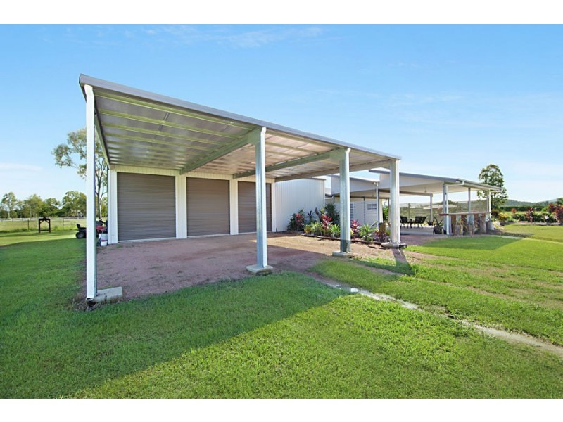 14-15 Ashman Court, Alligator Creek QLD 4816