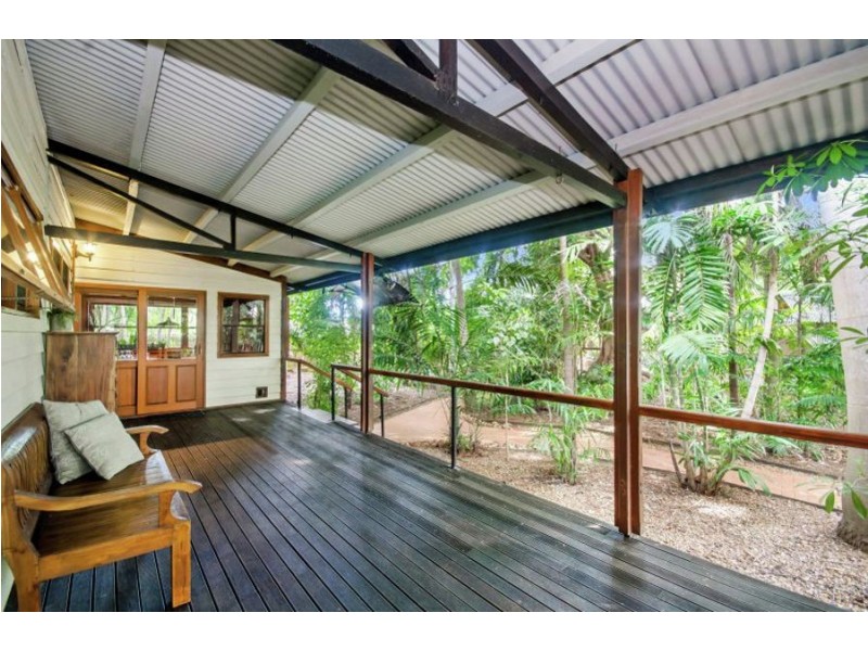 6 Mostyn Crescent, Bushland Beach QLD 4818