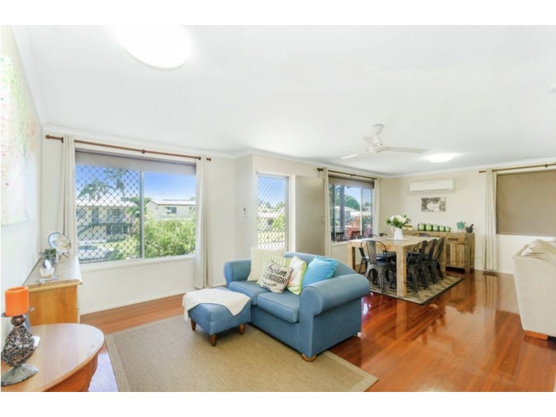 8 Bligh Street, Kirwan QLD 4817