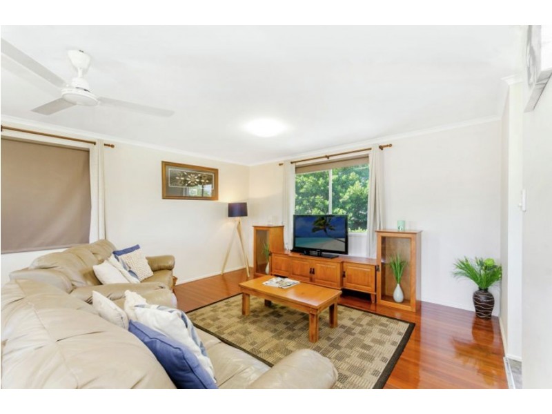 8 Bligh Street, Kirwan QLD 4817