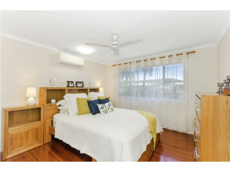 8 Bligh Street, Kirwan QLD 4817