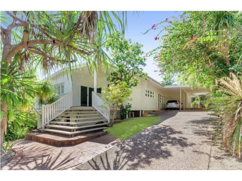 13 Stanton Terrace, North Ward QLD 4810