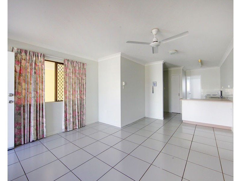 4/40 Ford Street, Hermit Park QLD 4812