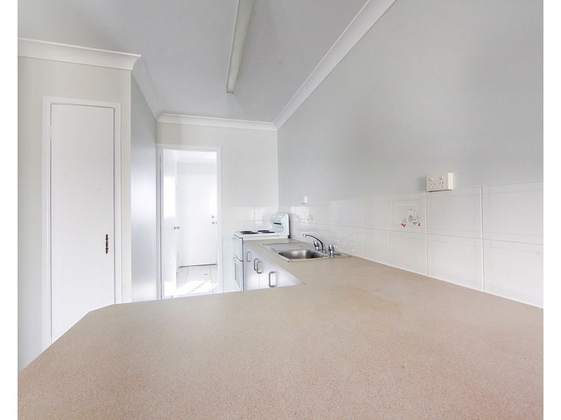 4/40 Ford Street, Hermit Park QLD 4812