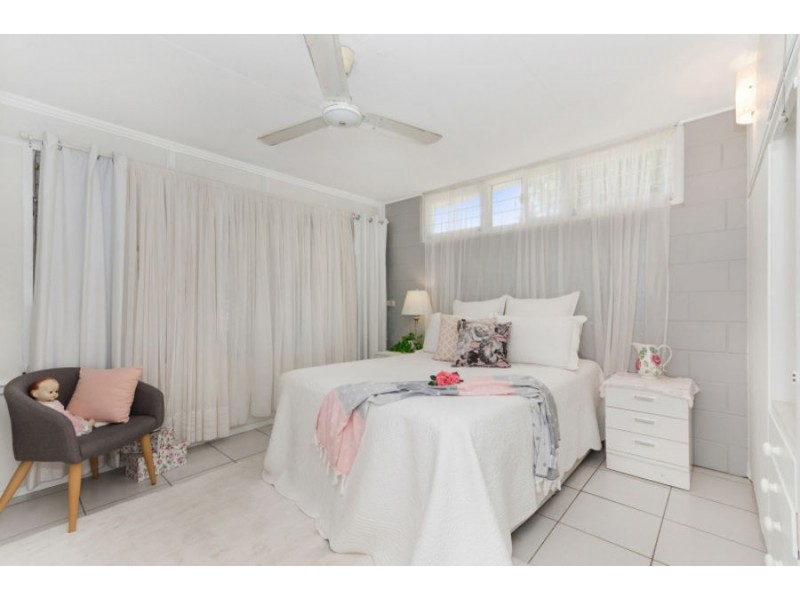 2/39 Haydon Crescent, Heatley QLD 4814