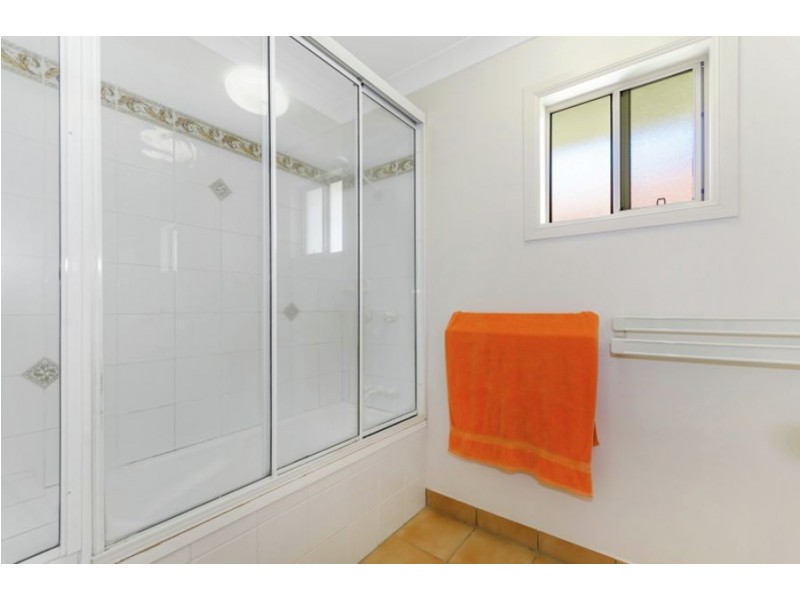 23 Riovista Way, Kirwan QLD 4817