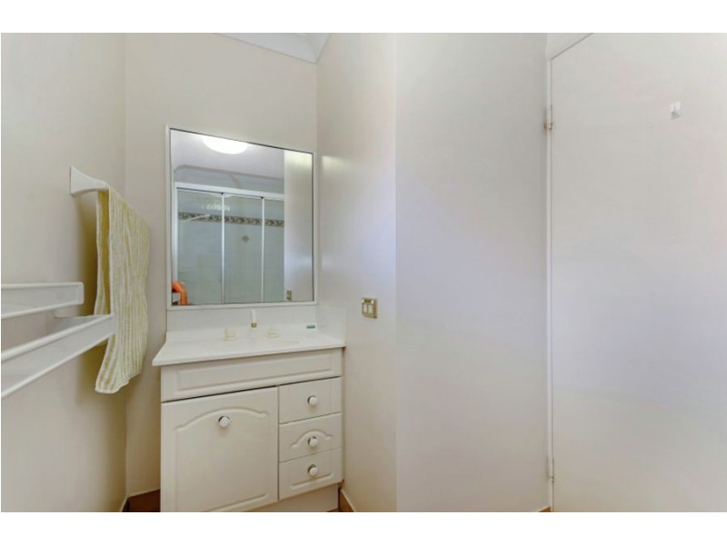 23 Riovista Way, Kirwan QLD 4817