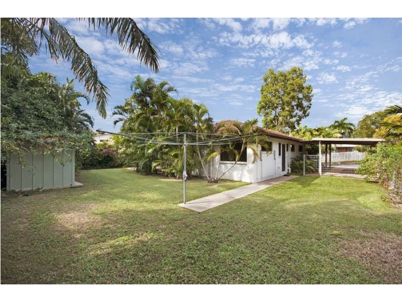 10 Richardson Street, Douglas QLD 4814